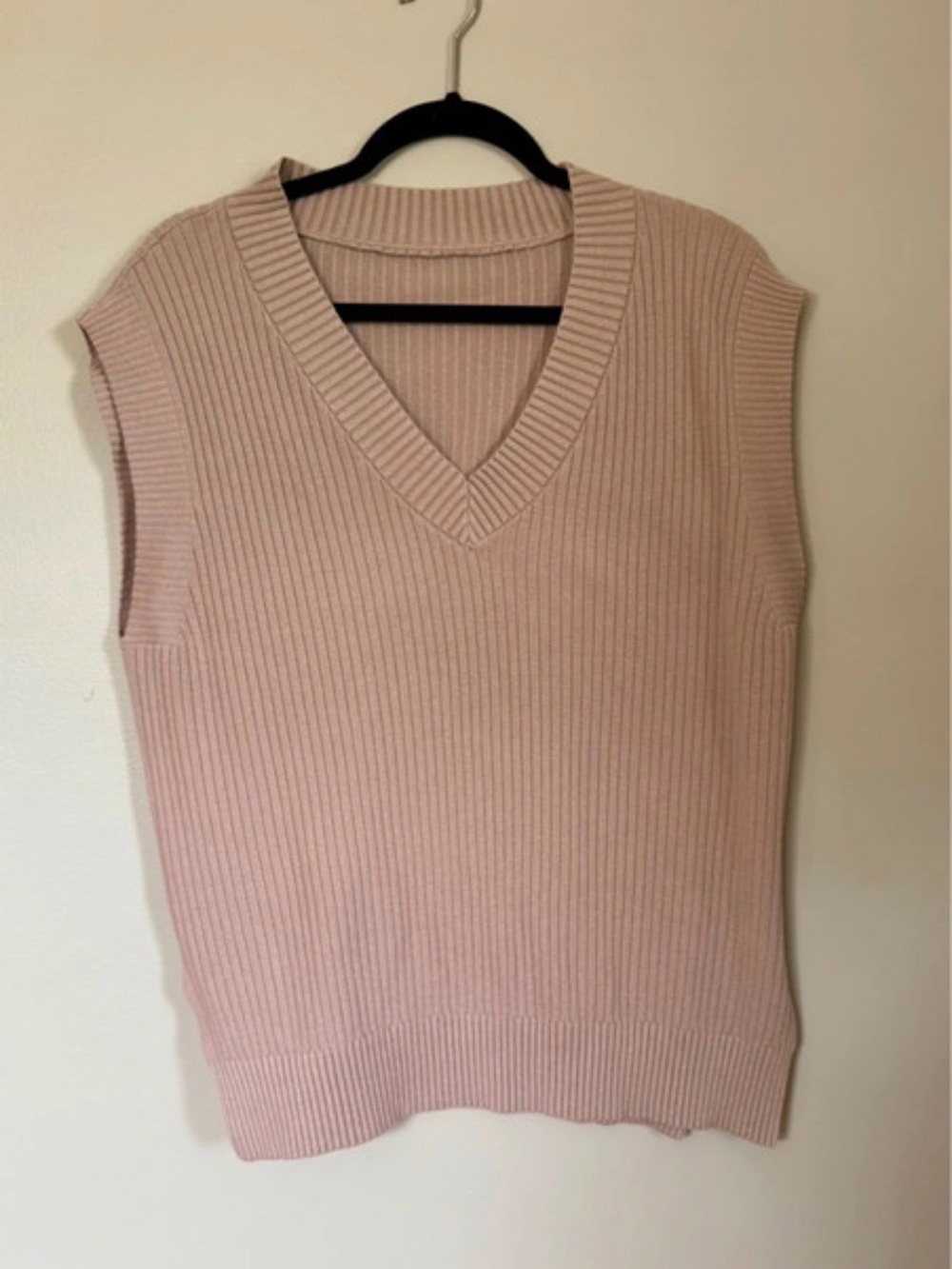 Ribbed V-Neck Sleeveless Sweater Vest - Blush Pink